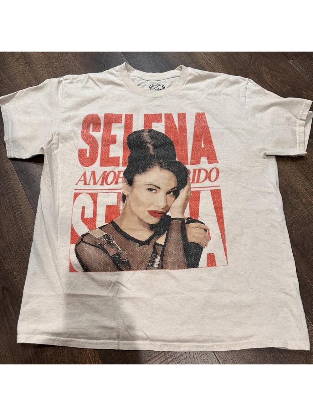 Women's Cream and White Tshirt